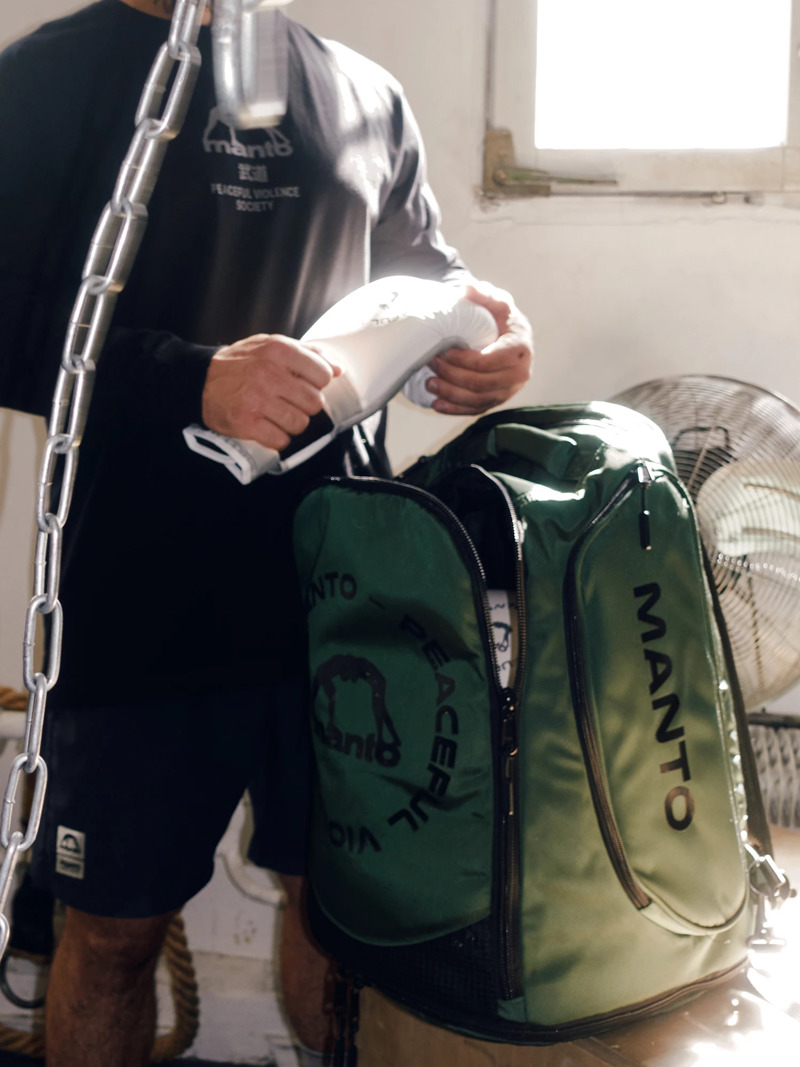 MANTO XL CONVERTIBLE BACKPACK CIRCLE-green